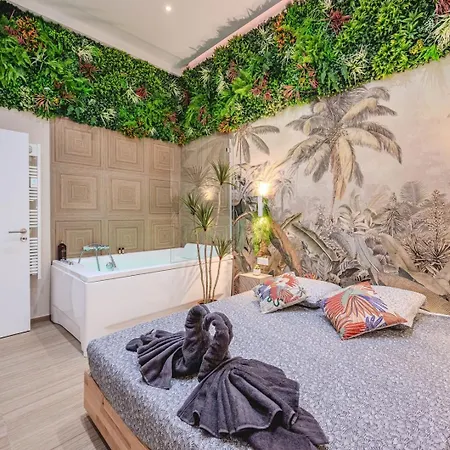 Little Bangkok - Luxury Spa Apartment Toulon Buitenkant foto