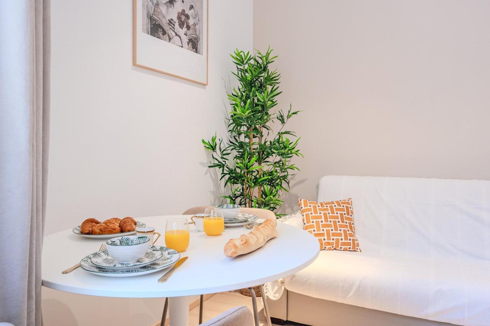 Little Bangkok - Luxury Apartment *
